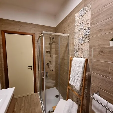 L'arancio Nyaraló *